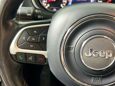 Used 2020 Jeep Compass Limited AWD/4WD image 18