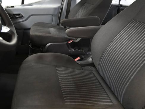 Used 2019 Ford Transit 250 130 Low Roof w/ Exterior Upgrade Package RWD image 4