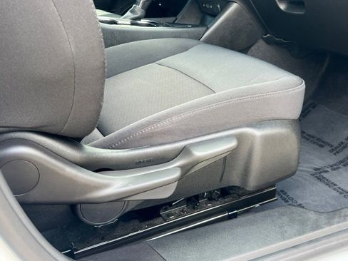 Used 2022 Chevrolet Malibu LS image 11