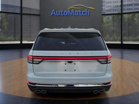 Used 2024 Lincoln Aviator Reserve w/ Equipment Group 201A AWD/4WD image 7