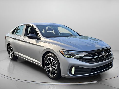 Used 2023 Volkswagen Jetta Sport FWD image 7