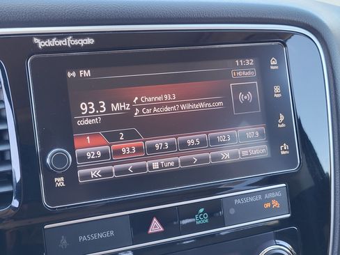 Used 2019 Mitsubishi Outlander GT AWD/4WD image 17