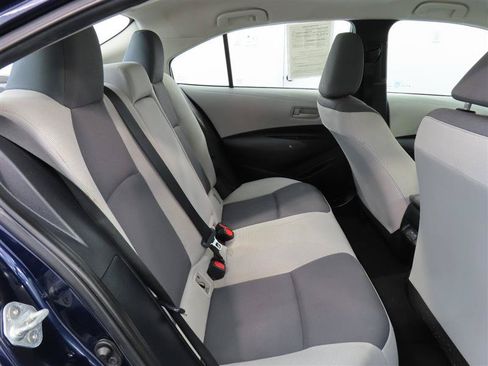 Used 2024 Toyota Corolla LE FWD image 29