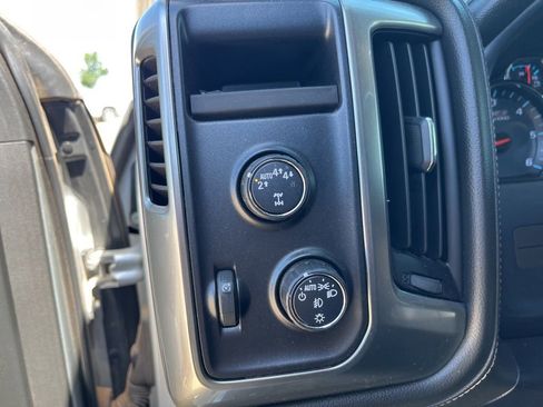 Used 2018 Chevrolet Silverado 1500 LTZ Z71 w/ Redline Edition AWD/4WD image 13