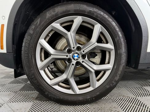 Certified 2023 BMW X3 xDrive30i w/ Premium Package image 9