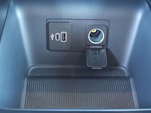 New 2026 Ford Explorer Active image 26