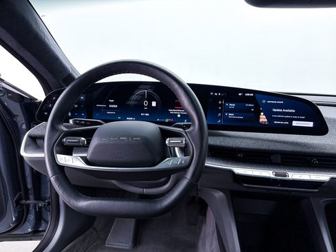 Used 2024 Lucid Air Touring AWD/4WD image 6