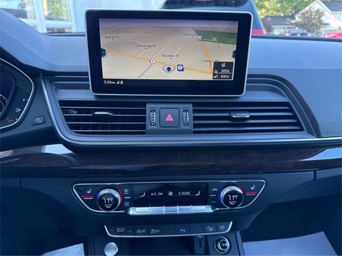 Used 2018 Audi Q5 2.0T Premium Plus image 32