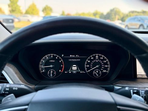 Used 2020 Genesis G90 3.3T Premium RWD image 51