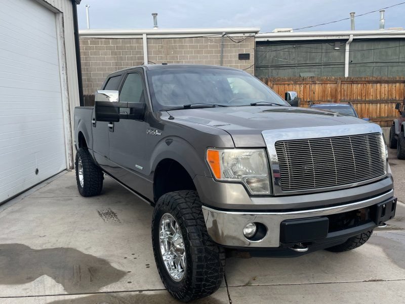 Used 2012 Ford F150 XLT w/ XLT Chrome Pkg AWD/4WD image 2