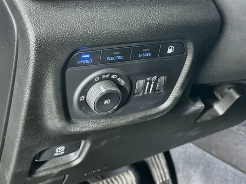 Used 2022 Jeep Grand Cherokee Limited 4xe AWD/4WD image 17
