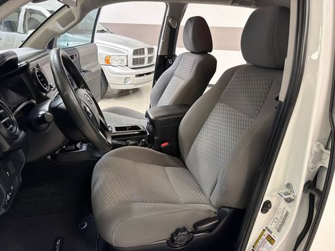Used 2023 Toyota Tacoma SR w/ SR Convenience Package RWD image 25