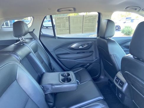 Used 2022 GMC Terrain SLT w/ LPO, Floor Liner Package image 20
