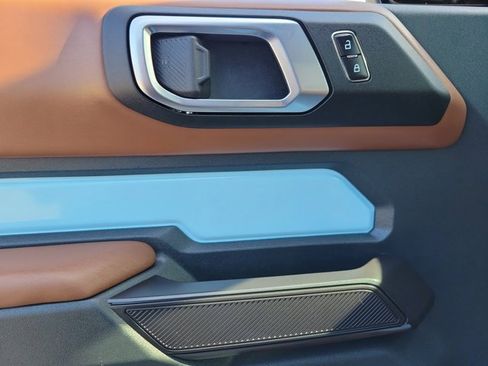 Certified 2024 Ford Bronco Heritage Edition image 20