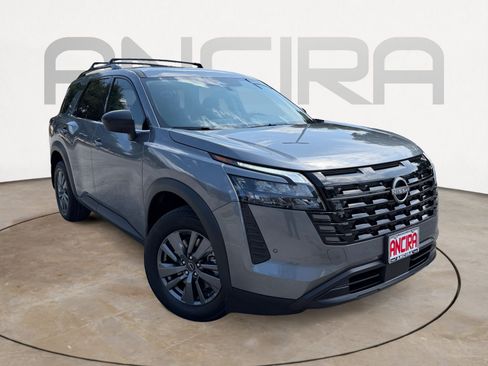 New 2026 Nissan Pathfinder SV FWD image 4