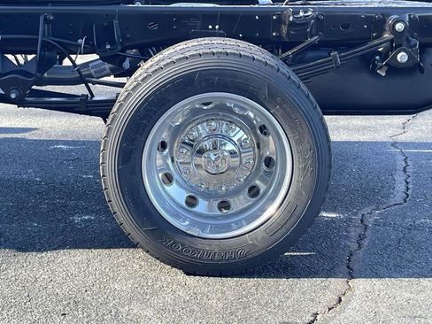 New 2026 RAM 4500 Tradesman w/ Chrome Appearance Group image 12