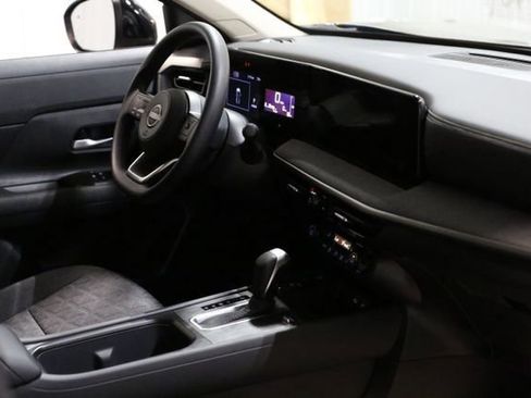 New 2026 Nissan Kicks SV image 22