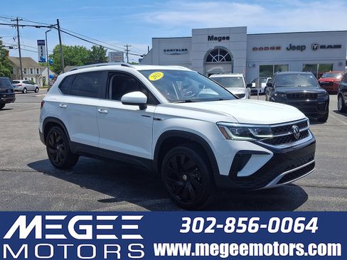 Used 2023 Volkswagen Taos SEL AWD/4WD image 1