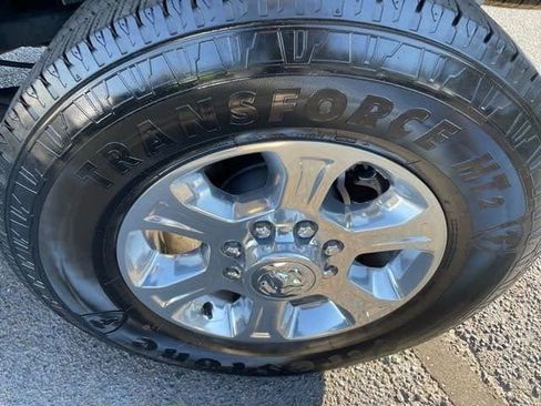 Used 2024 RAM 2500 Big Horn image 28