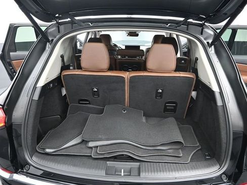 Used 2023 Acura MDX SH-AWD w/ Technology Package image 18