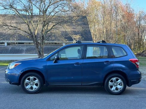 Used 2014 Subaru Forester 2.5i AWD/4WD image 4