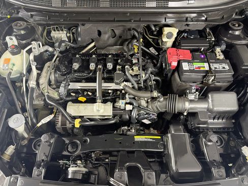 Used 2021 Nissan Kicks S FWD image 30