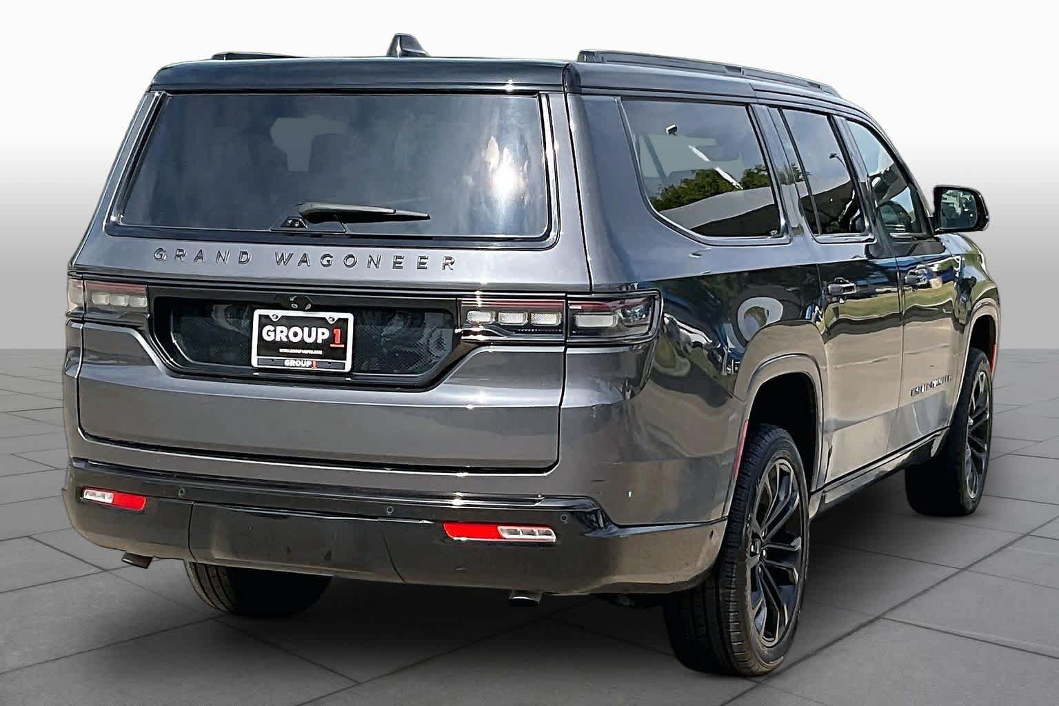 Used 2024 Jeep Grand Wagoneer L Series II w/ Quick Order Packagew 28T AWD/4WD image 12