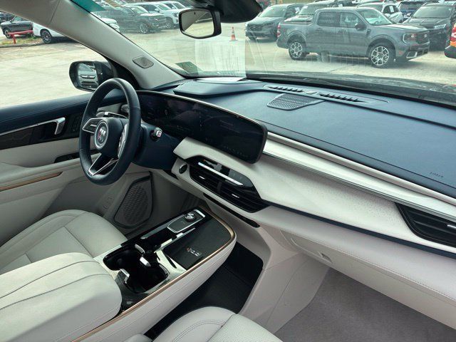 Used 2025 Buick Enclave Avenir w/ Trailering Package, 5000 lbs. FWD image 52