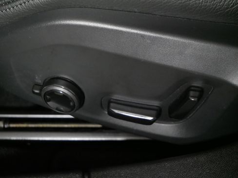 Used 2021 Volvo S60 T8 Inscription w/ Climate Package image 20