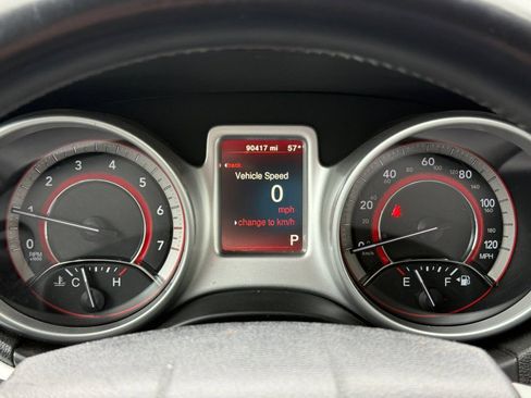 Used 2019 Dodge Journey SE w/ Premium Group FWD image 24