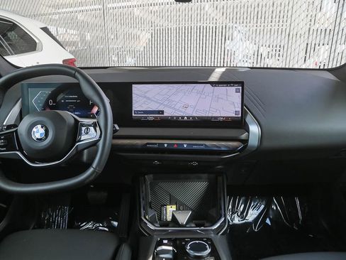 Used 2026 BMW X3 xDrive30i AWD/4WD image 9