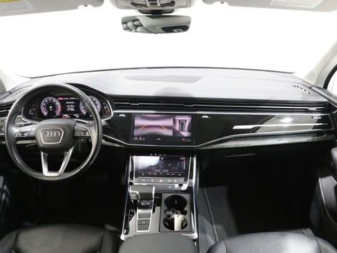 Used 2024 Audi Q7 3.0T Premium Plus AWD/4WD image 13