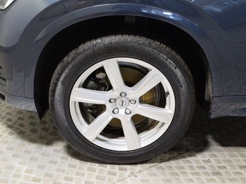 Used 2023 Volvo XC90 B5 Core image 34