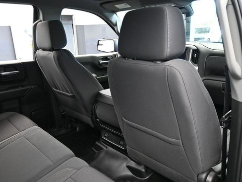 Used 2022 Chevrolet Silverado 1500 Custom image 42