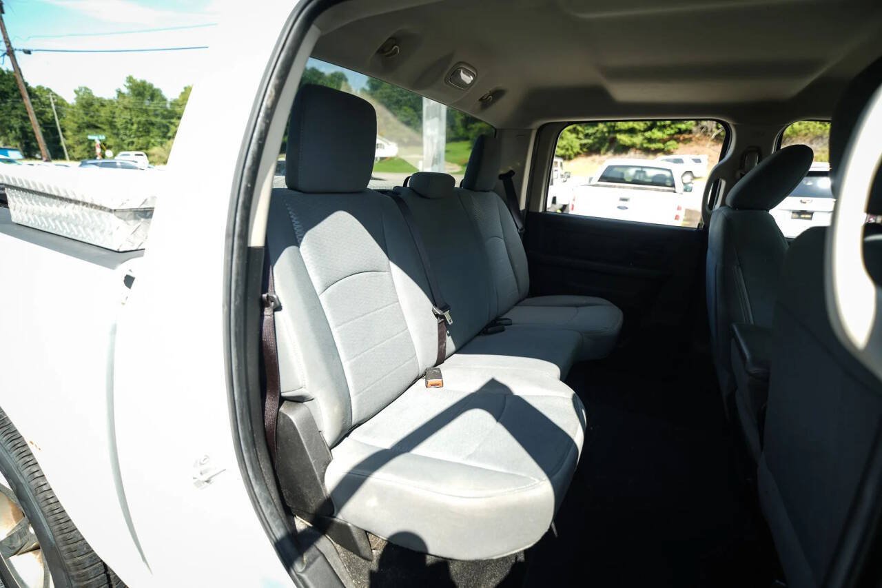Used 2014 RAM 1500 Express RWD image 52