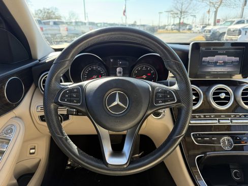 Used 2018 Mercedes-Benz C 300 Sedan w/ Parking Assist Package image 17