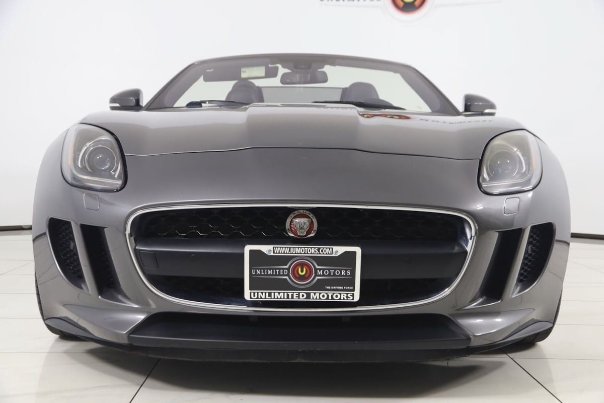 Used 2017 Jaguar F-TYPE Convertible RWD image 57