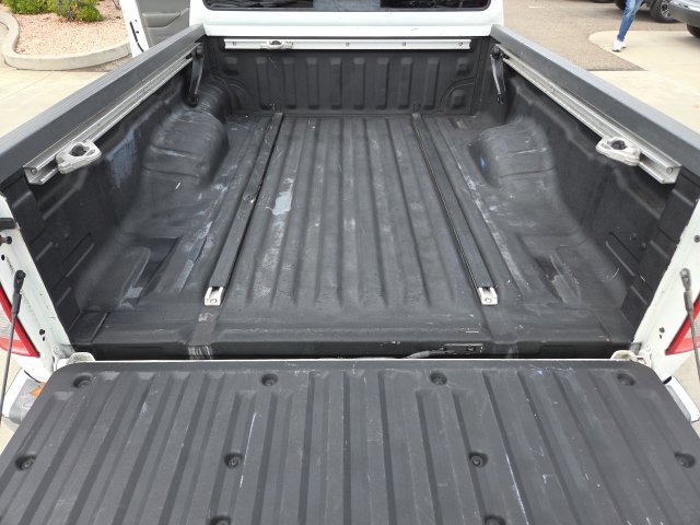 Used 2017 Nissan Frontier SV w/ SV Value Truck Package RWD image 18