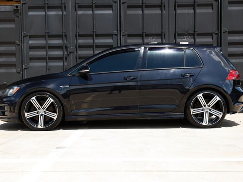 Used 2016 Volkswagen Golf R 4-Door AWD/4WD image 4