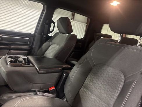 Used 2025 RAM 1500 Big Horn AWD/4WD image 17