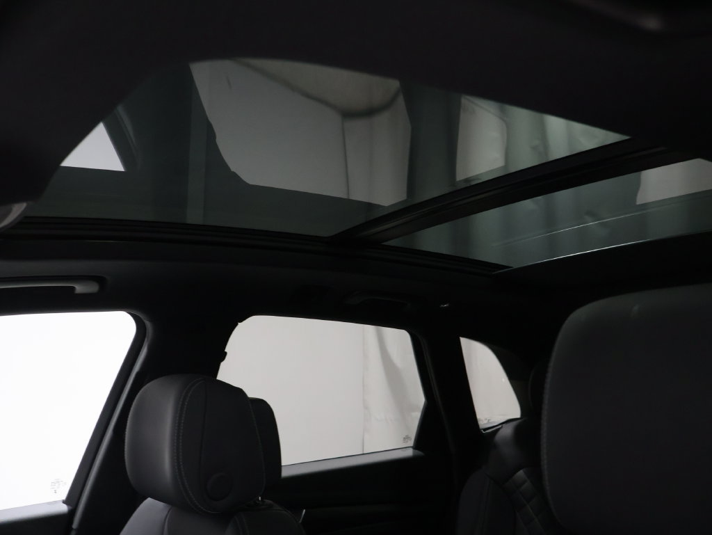 Used 2024 Audi SQ5 Premium Plus AWD/4WD image 9