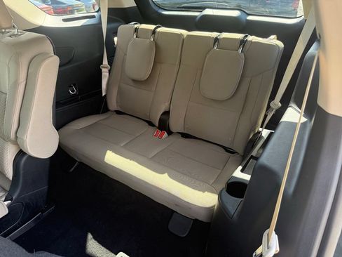 Used 2023 Ford Explorer XLT RWD image 26
