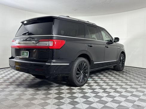 Used 2021 Lincoln Navigator Reserve image 9