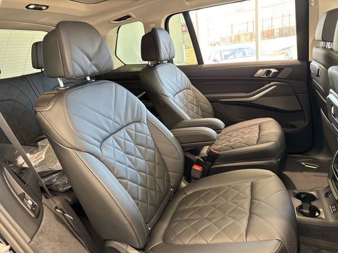 New 2026 BMW X7 xDrive40i image 52