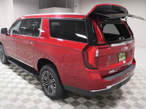 New 2026 GMC Yukon XL Elevation image 14
