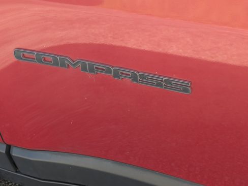 Used 2019 Jeep Compass Trailhawk image 21