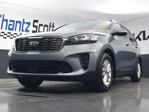 Used 2020 Kia Sorento LX w/ LX I4 Convenience Package AWD/4WD image 17