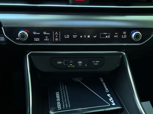 New 2026 Kia Carnival SX Prestige FWD image 25