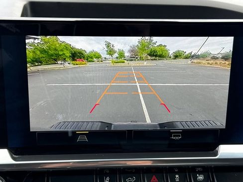 Used 2025 Chevrolet Silverado 2500 LT w/ Convenience Package AWD/4WD image 29