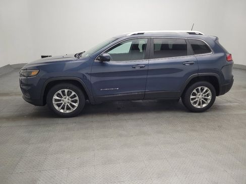 Used 2019 Jeep Cherokee Latitude w/ Popular Appearance Group image 2